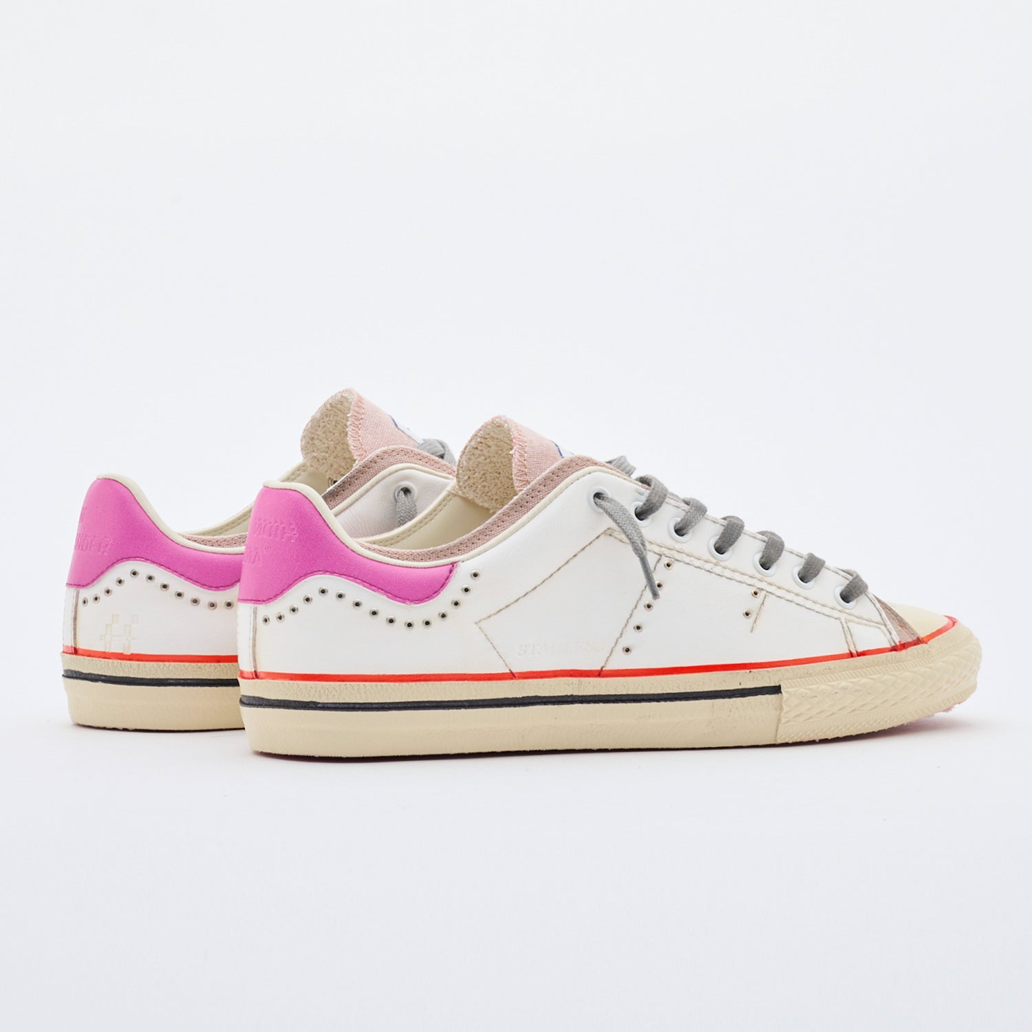 Starless Moma White/Violet